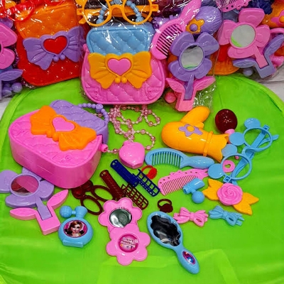 Picture of Ladies Makeup Pretend Role Play Beaut Set Toy (For 3Year+ Kids)