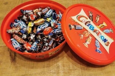 Picture of Celebrations Chocolate Box Tub 550gm