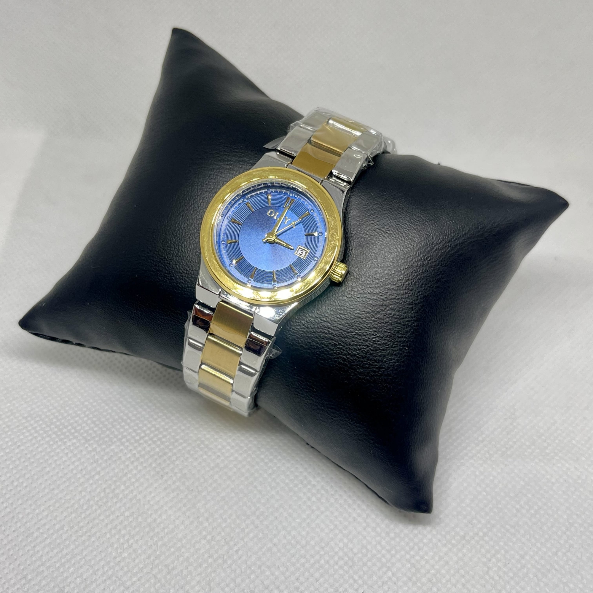 Picture of Ladies OLIYA Luxury Trendy Elegant Design Watch 100% Waterproof
