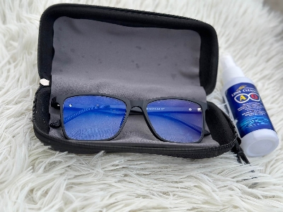 Picture of Tr90 eyewear frame with anti reflective blue cut glass unisex frame