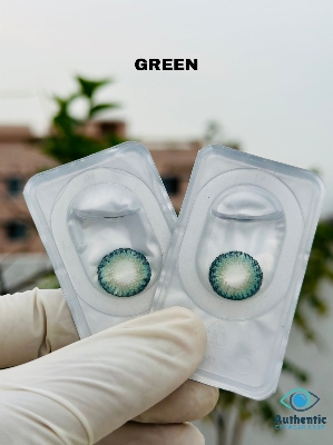 Picture of Freshlook contact lens colour green