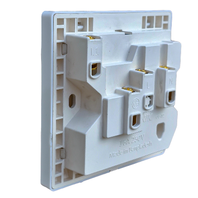 Picture of Combined Socket, Electrical multi socket, wall sockets/multi 8 pin plug socket with switch, Bundle offer - 100 pcs