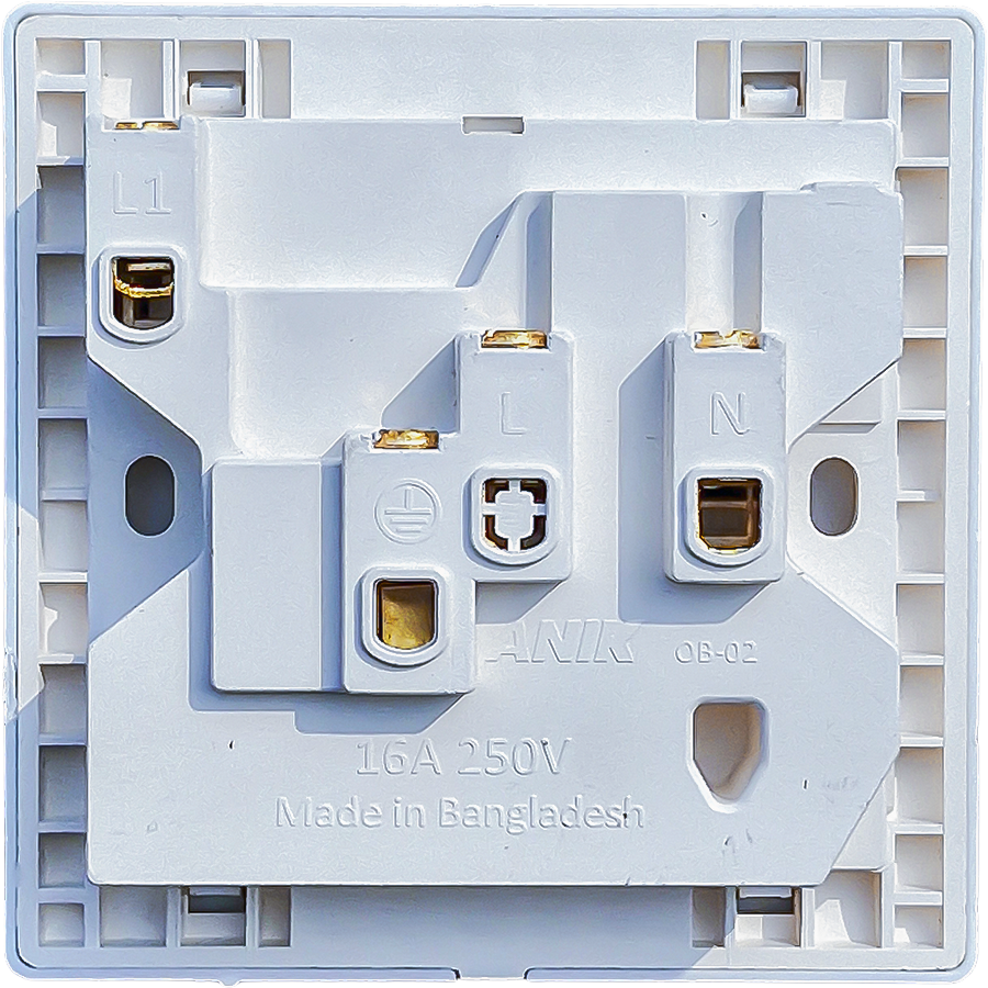 Picture of Combined Socket, Electrical multi socket, wall sockets/multi 8 pin plug socket with switch, Bundle offer - 100 pcs