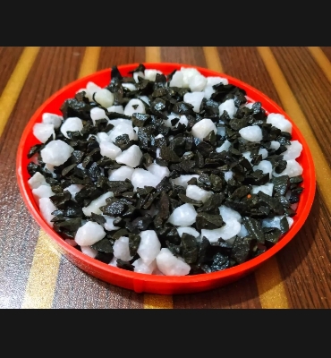 Picture of 1Kg White, Black Mixed Color Stone or Aquarium, Rock Gardens, Cactus Pot, Bamboo Plants, Bonsai Trees Decoration