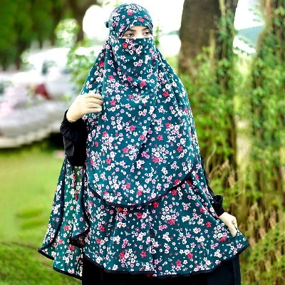 Picture of Iqra Piping Hijab