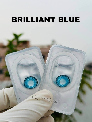 Picture of Freshlook contact lens colour brilliant blue