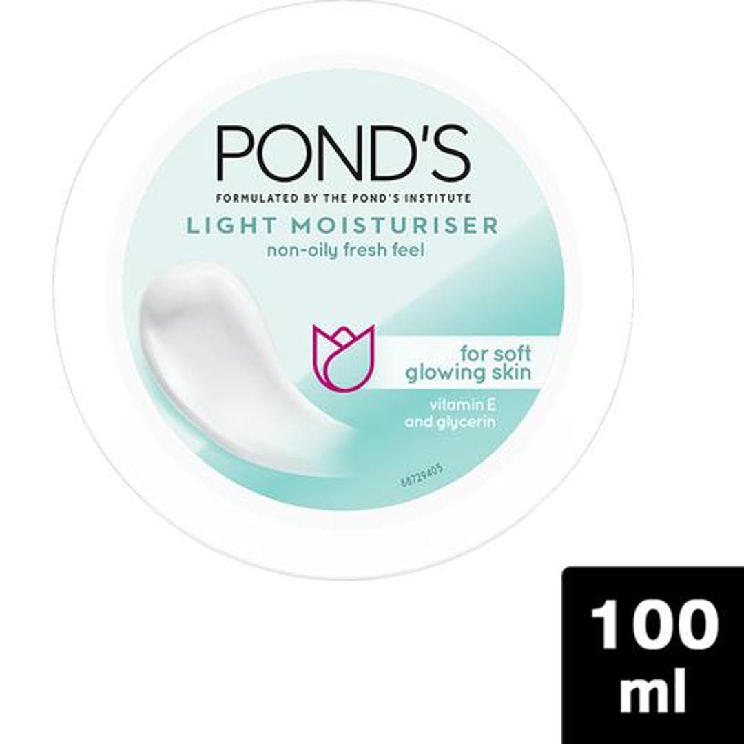 Picture of Pond’s Light Moisturiser Non-Oily Fresh Feel (100ml)
