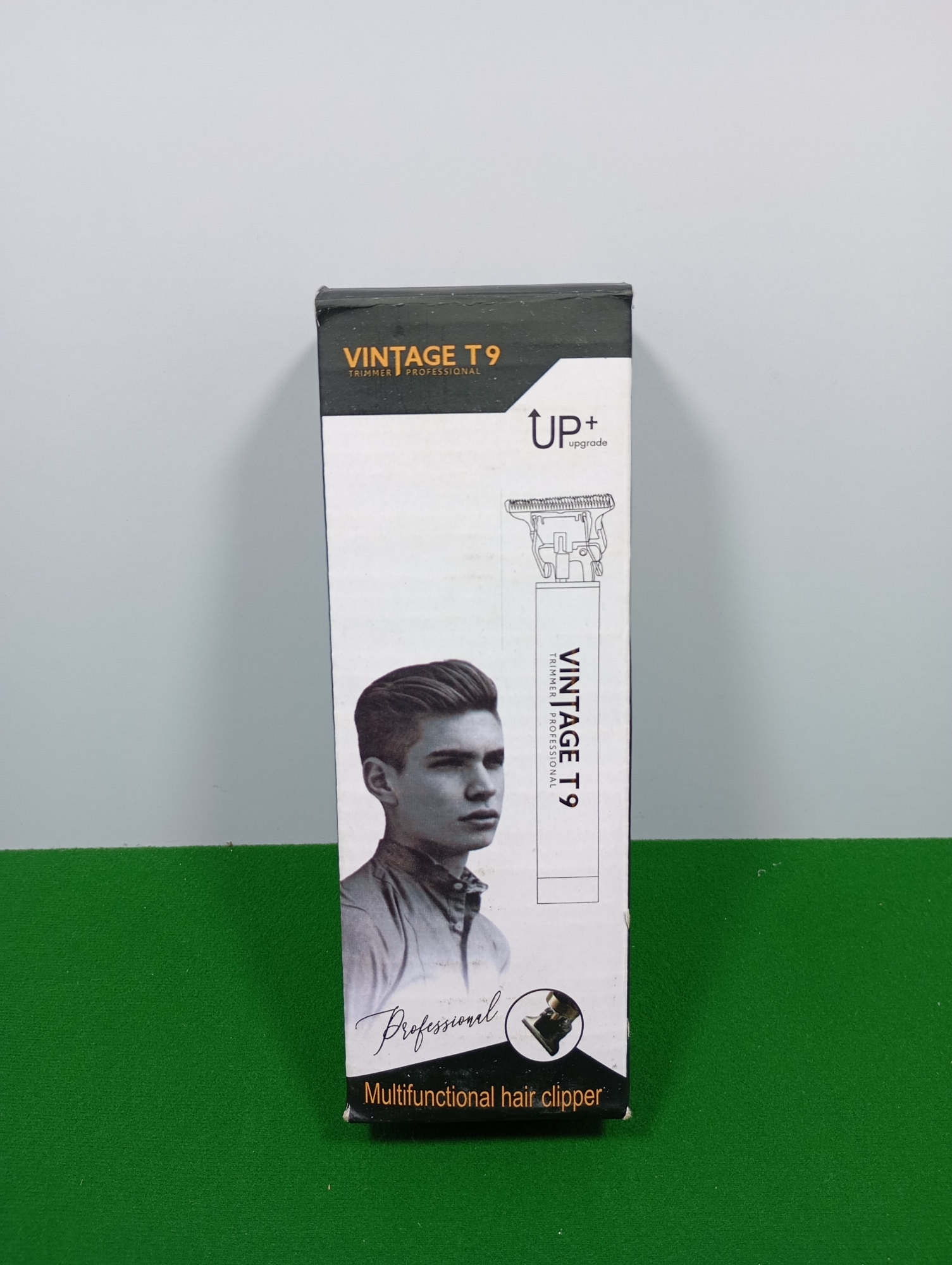 Picture of Vintage T9 Rechargeable Hair Cutting Machine.