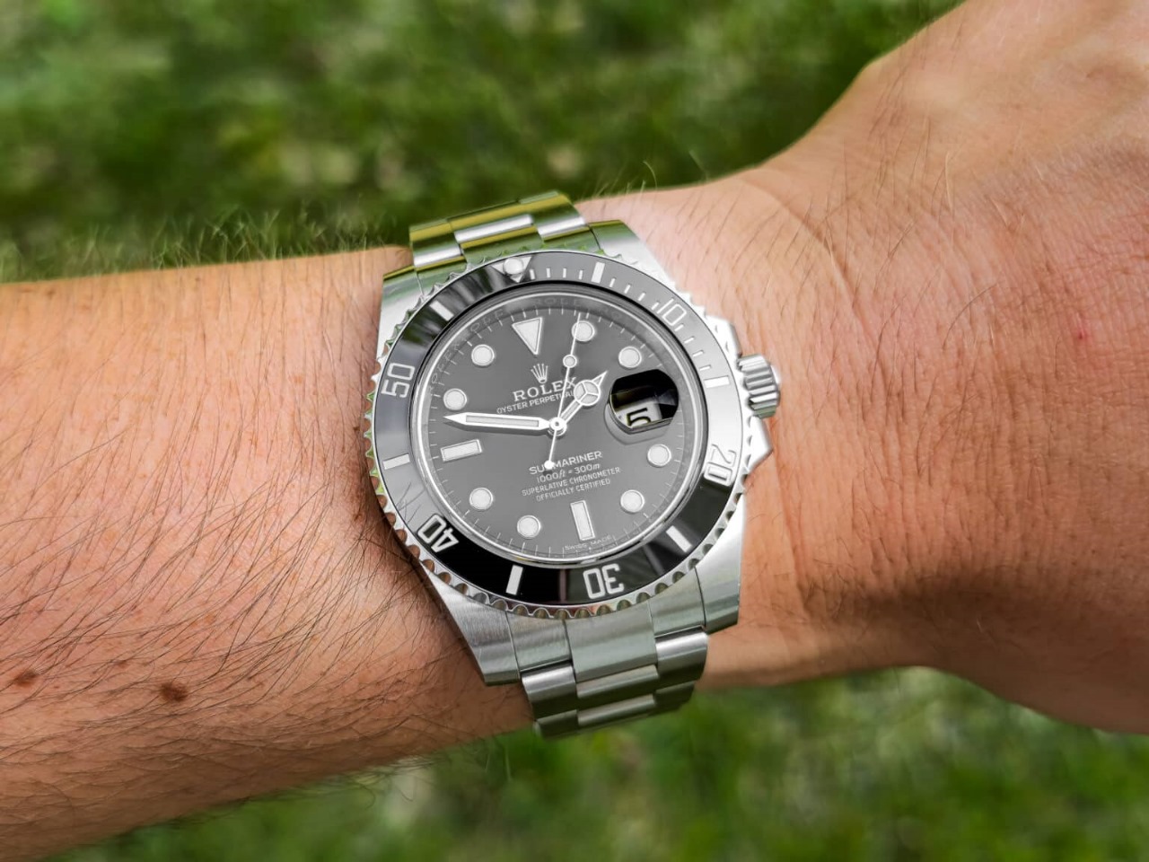 Picture of Rol-ex  Luxury Premium Quality Stainless Steel Analouge Waterproof  Wrist Watch For Men