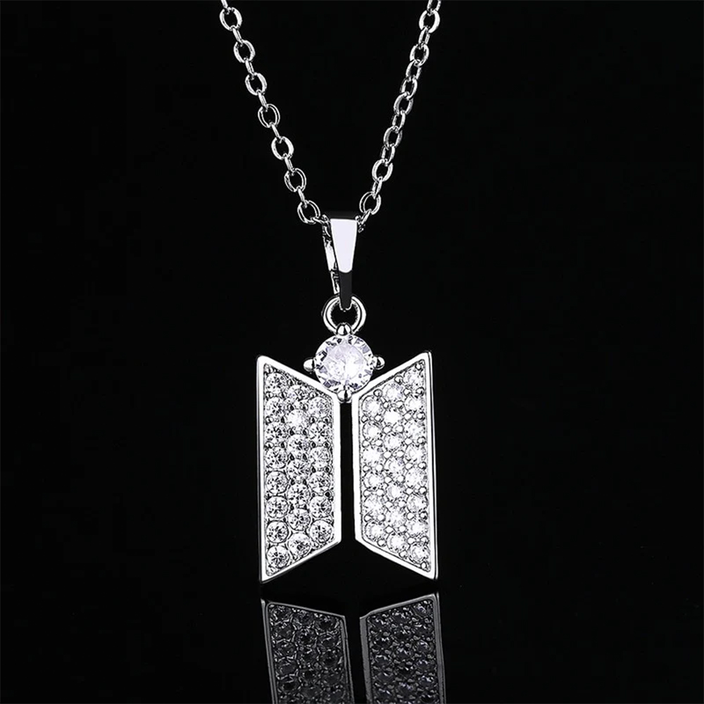 Picture of BTS Premium Necklace for Women Silver Plated Jewelry Fashion Accessory