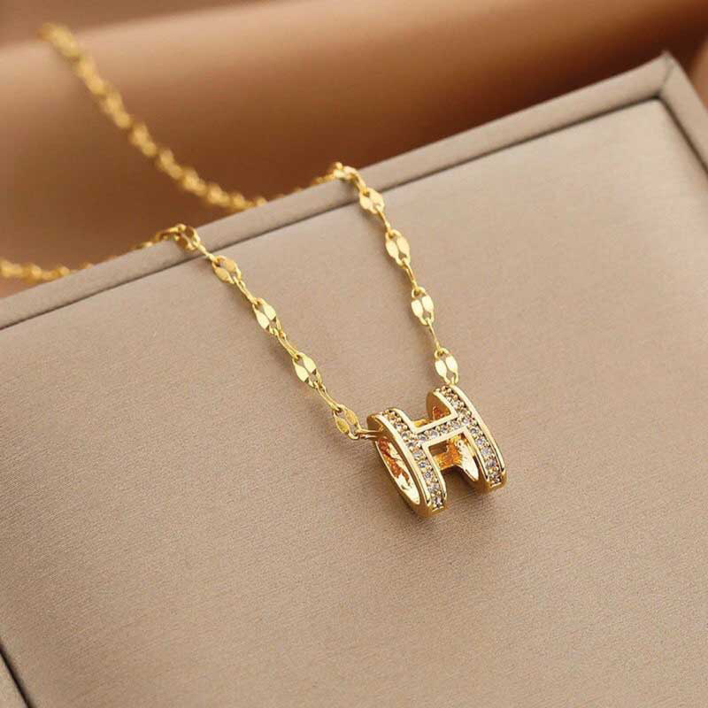 Picture of Gold Plated H Pendant Necklace