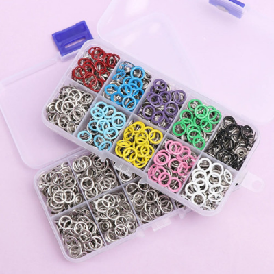 Picture of Snaps Button machine with 100 pcs button