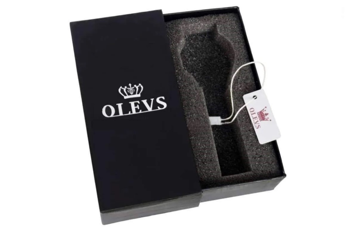Picture of Olevs 9921S Silver Stainless Steel Chronograph Wrist Watch For Men - Black & Silver