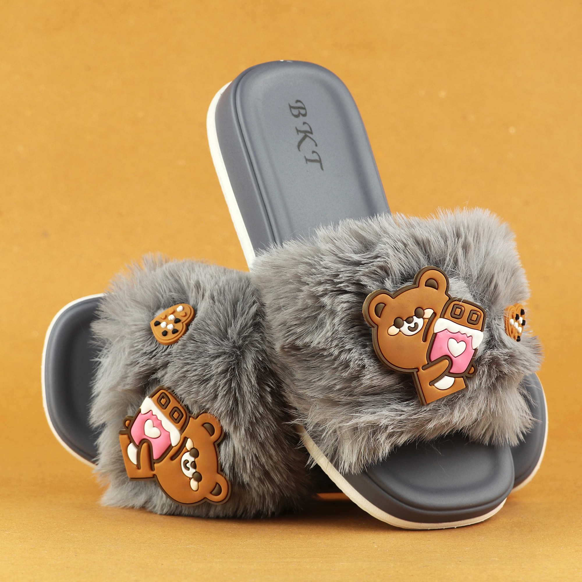 Picture of Slipper for Girls Sandal for girls house slipper sandal for woman Room slipper