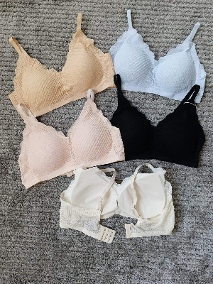 Picture of Imported New Stylish Comfortable Padded Bra for Women (3 Piece)