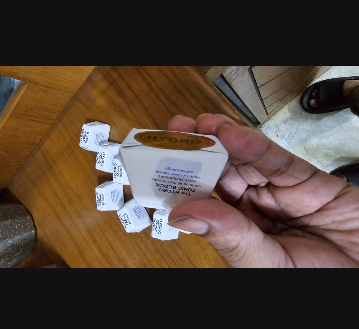 Picture of Hygro Tonic Block  for Birds - 1Pieces