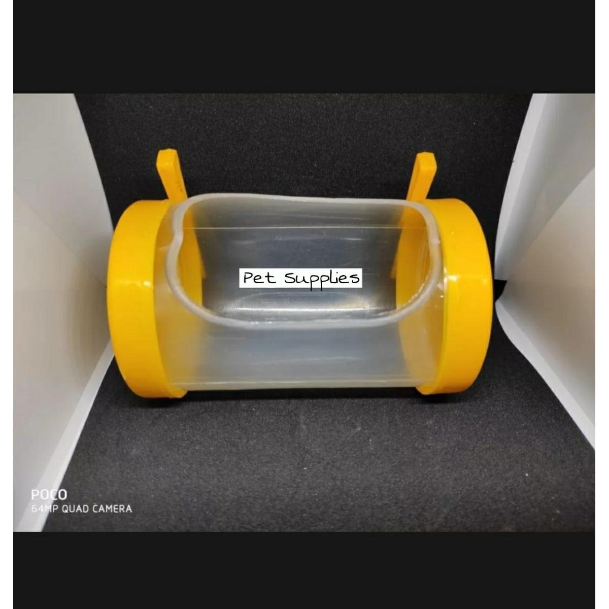 Picture of 1pcs Pet Birds Hanging Feeding Trough Parrot Food Water Bowl Feeding Splash-proof Cup Plastic Bird Pigeons Cage Feeder Picture of 1pcs Pet Birds Hanging Feeding Trough Parrot Food Water Bowl Feeding Splash-proof Cup Plastic Bird Pigeons Cage Feeder