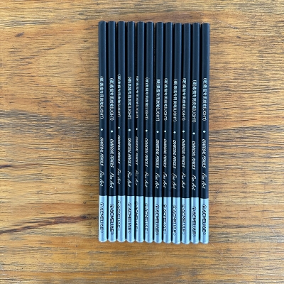 Picture of Acmeliae 7'12 Light Charcoal Pencils - (43137)