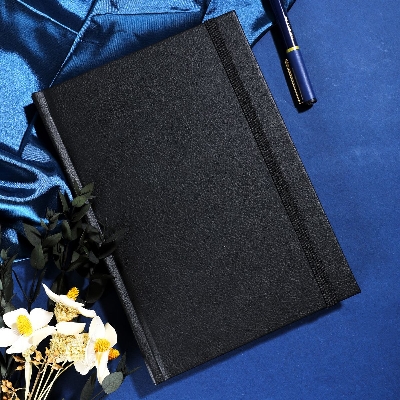 Picture of Papertree Premium Leather cover sketch book With Elastic Band A5 Size