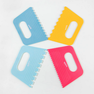 Picture of Mont Marte Texture Combs Signature 4pc