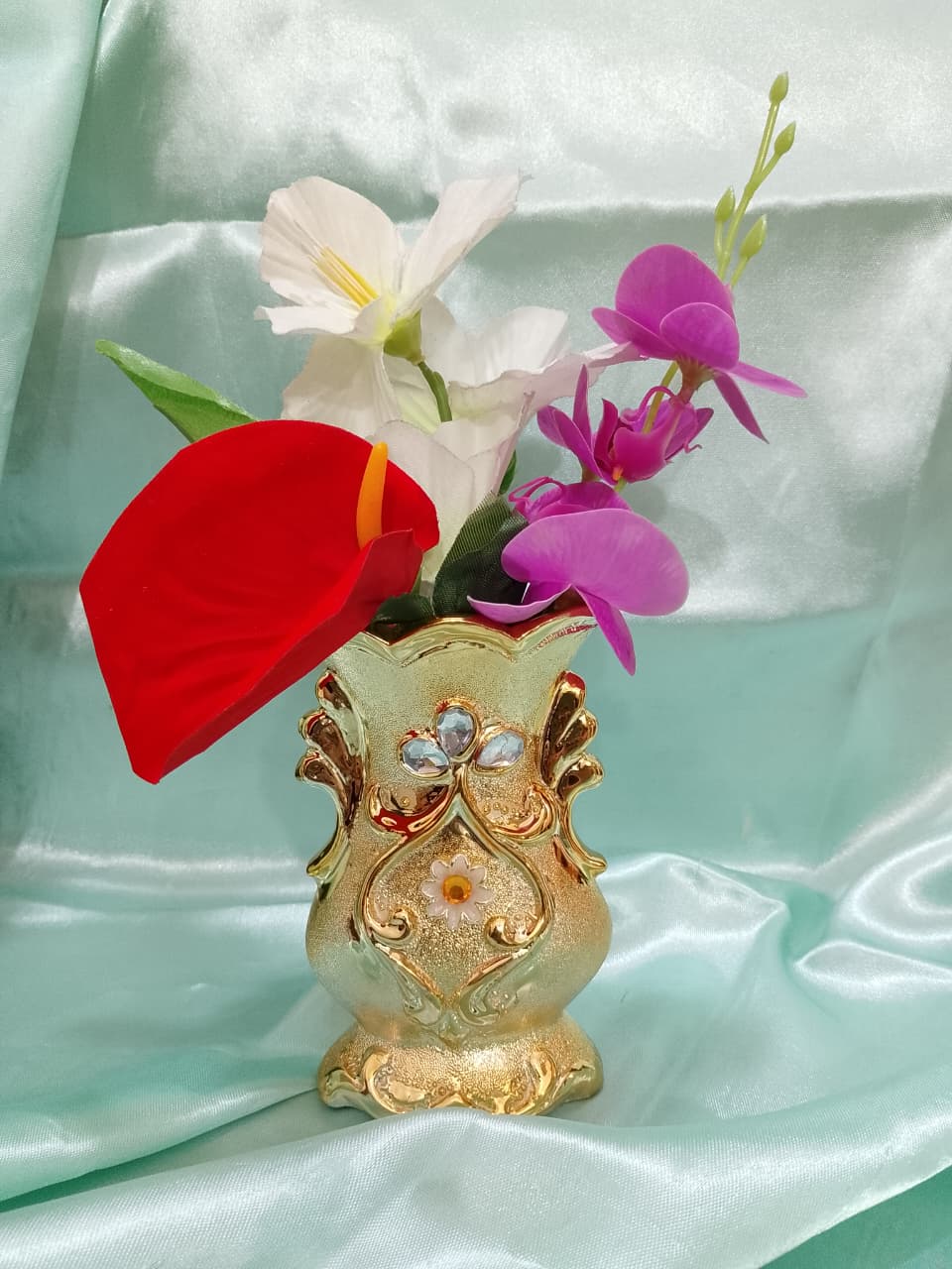 Picture of Metal flower vase