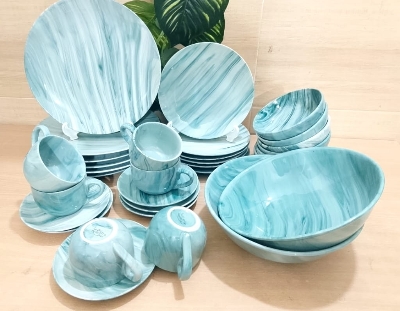 Picture of 32 Piece Bengal fine Ceramic Dinner Set