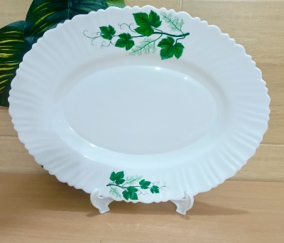Picture of 32 pieces opal dinner set