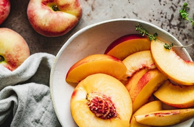 Picture of All Season Peach Tree Seeds - 3 Pcs SeedS