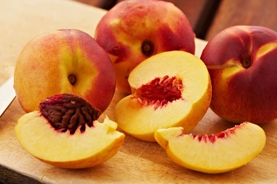 Picture of All Season Peach Tree Seeds - 3 Pcs SeedS