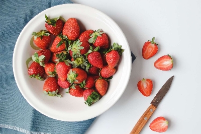Picture of Global Organic Strawberry SeedS - 30 Pcs SeedS
