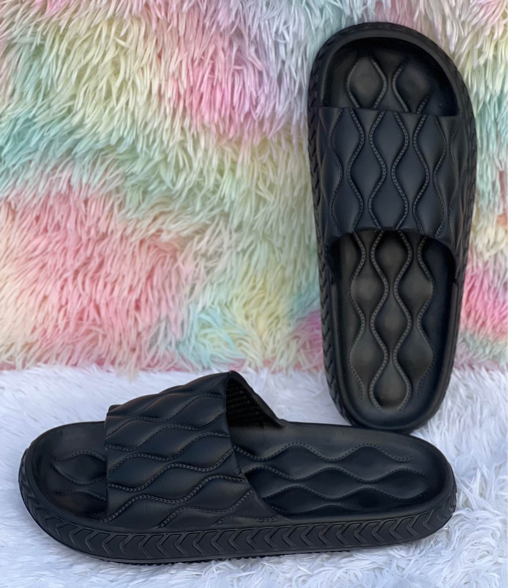 Picture of New Casual Comfortable Flip-Flops Slipper Slides For Men