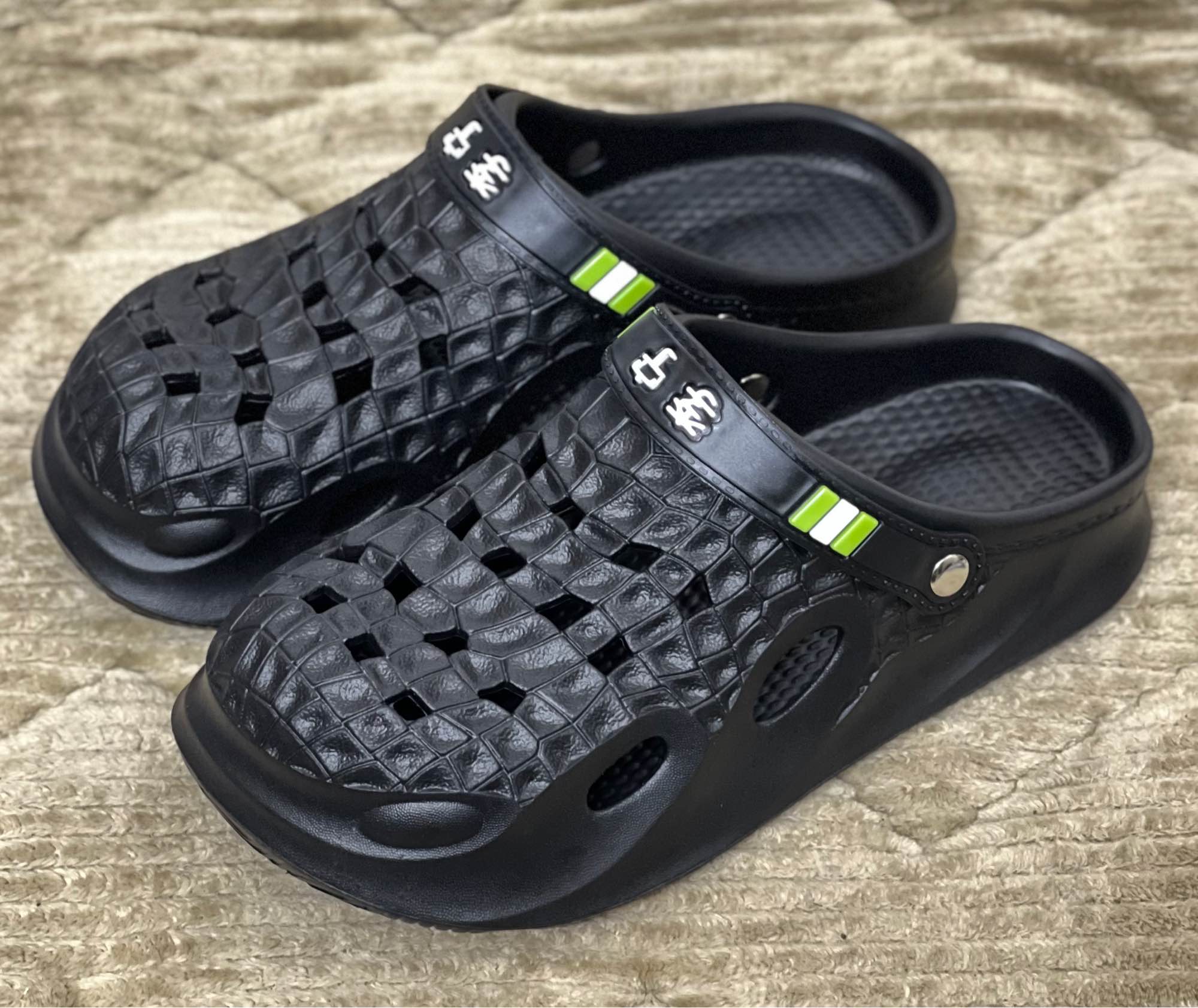 Picture of New Clogs Slip-on Closed Toe Cap Hole Soft Sole EVA Walking Crocs Sandals for Men