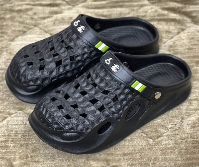 Picture of New Clogs Slip-on Closed Toe Cap Hole Soft Sole EVA Walking Crocs Sandals for Men