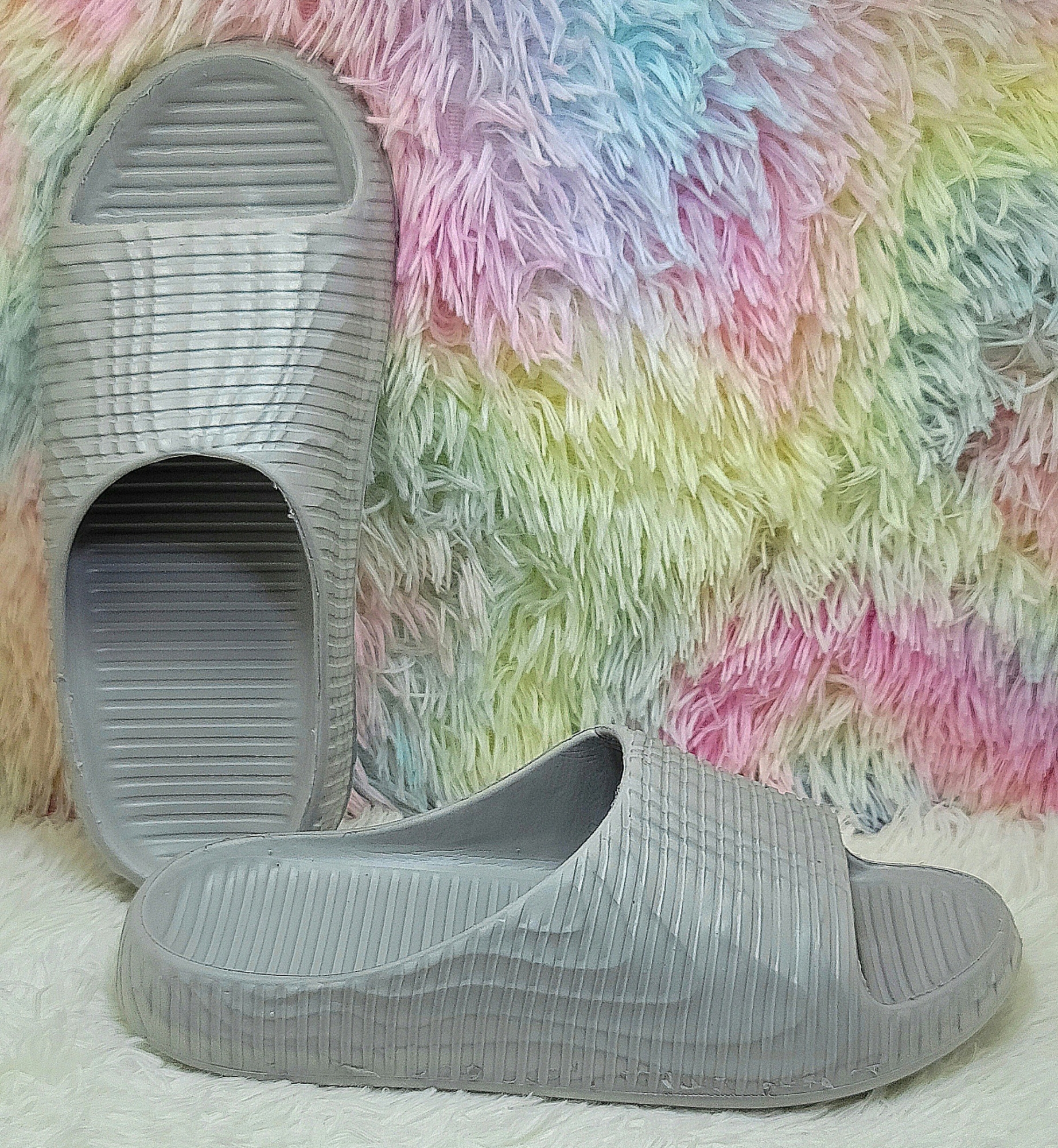 Picture of Mens New Fashionable Unique Textured Slip-on Slider Slipper Sandals