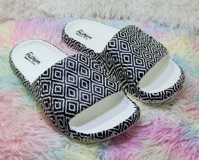 Picture of New Mens Super Trendy Fashionable Non-Removable Sticker Printed Textured Slip-on Slides Slipper Sandals