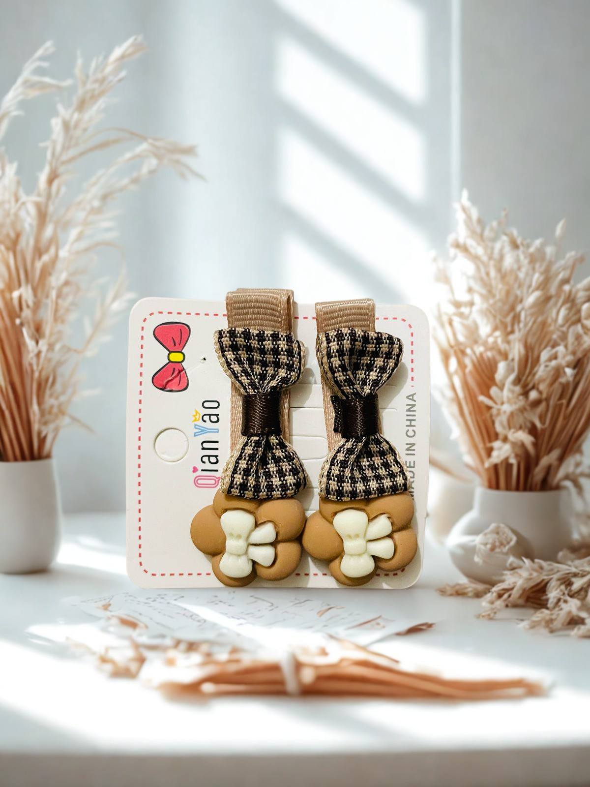 Picture of girls baby Hair band, clip