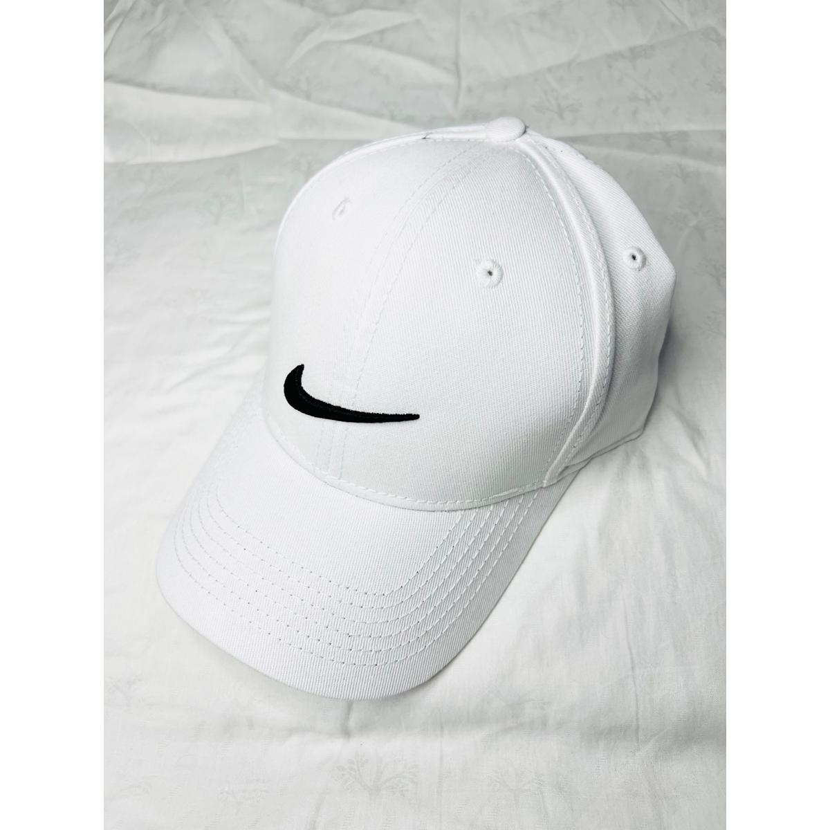 Picture of Black And White Export Cotton Baseball Cap For Men