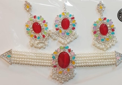 Picture of akik stone choker necklaces with tikli and ear rinngs . women jewellery , ornaments choker