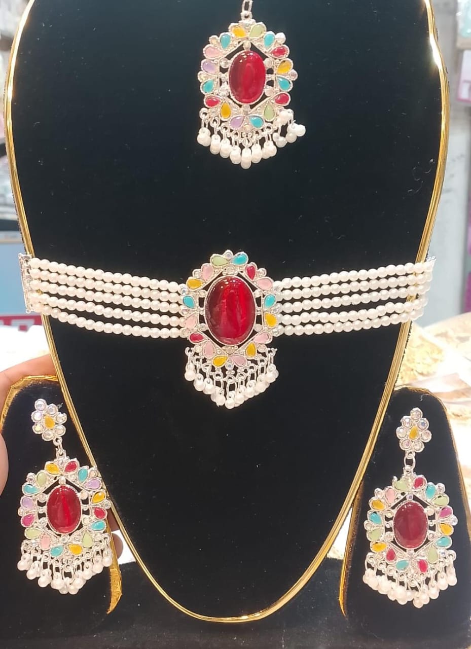 Picture of akik stone choker necklaces with tikli and ear rinngs . women jewellery , ornaments choker