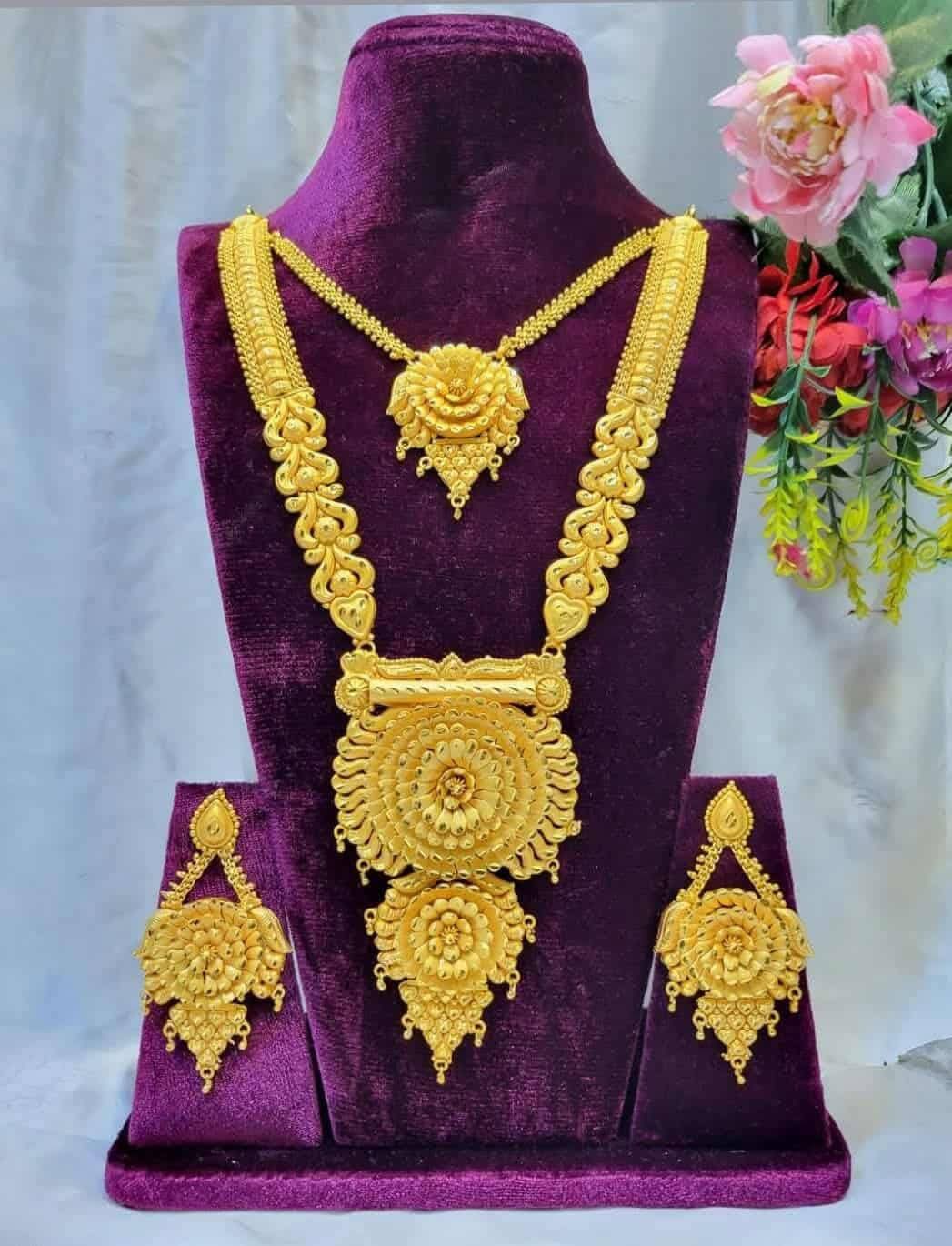 Picture of Bridal 24K GOLD PLATED FINE NEW NECKLACES.