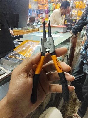 Picture of WELLOO 7" Circlip Pliers (External Bent) – Model CCP21704 – Professional Hand Tool