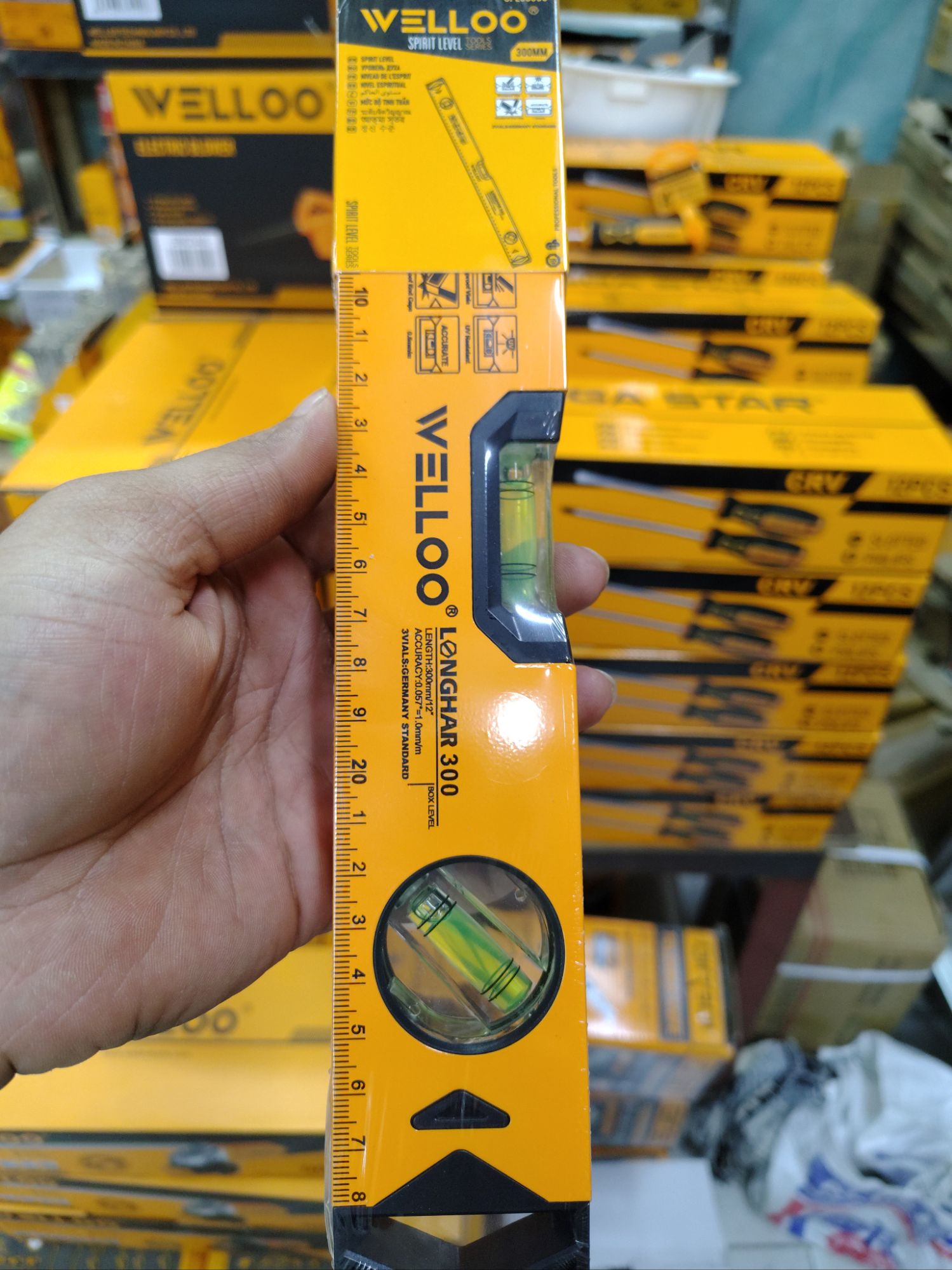 Picture of WELLOO 12" Inch Magnetic Spirit Level SPL6030 🛠️📏