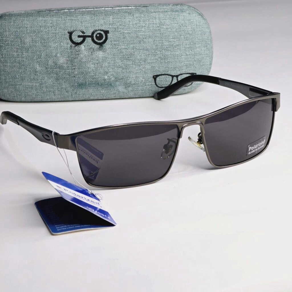 Picture of Men's Polarized Driving Sunglasses 2585 - Very Comfortable and Fashionable, Easy to Clean Drive in Style