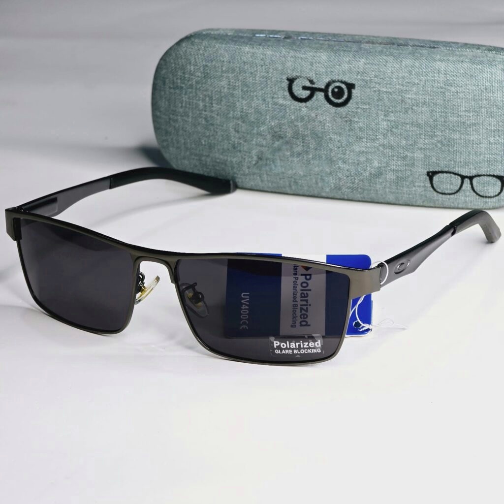 Picture of Men's Polarized Driving Sunglasses 2585 - Very Comfortable and Fashionable, Easy to Clean Drive in Style
