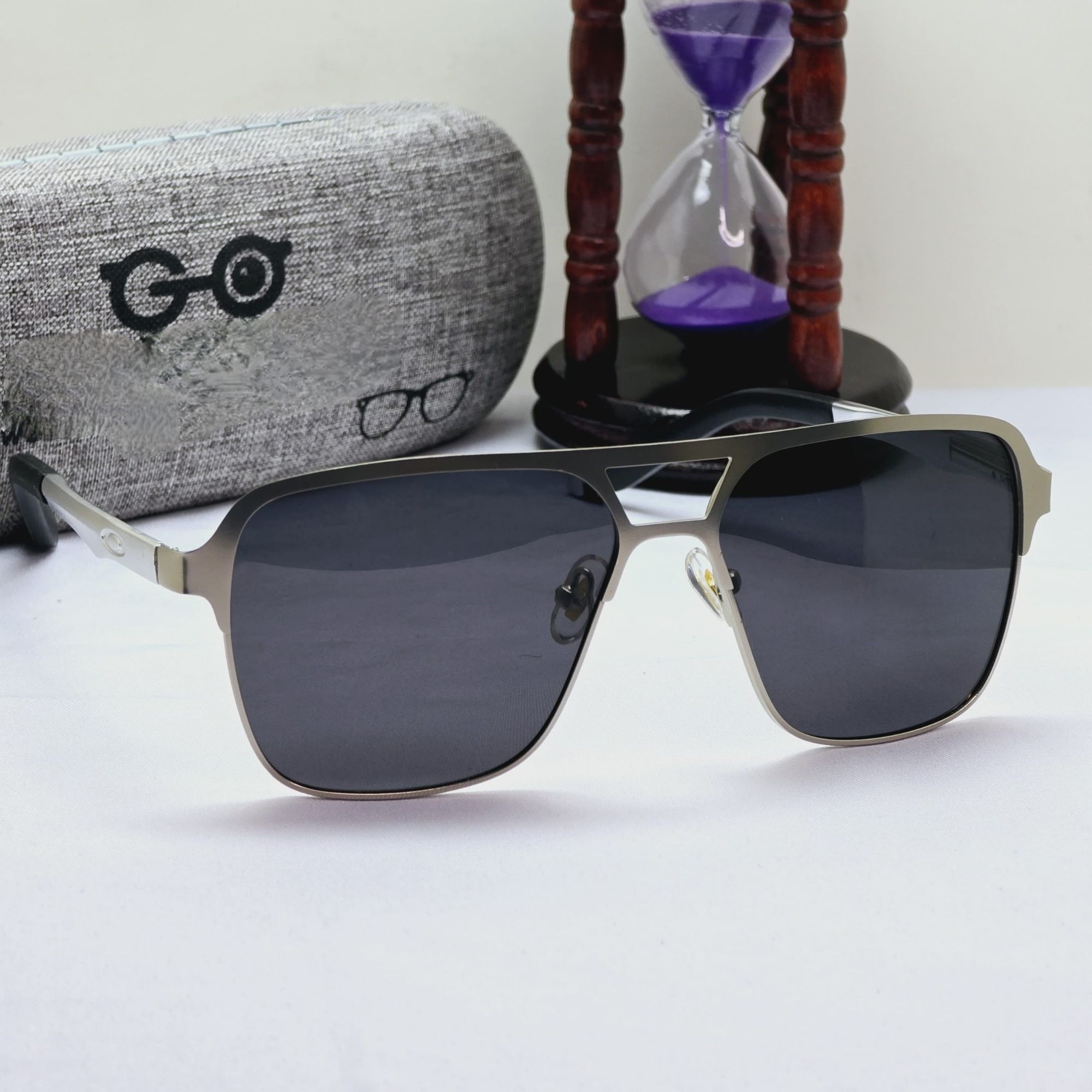 Picture of New Polarized Aloy Fashionable 400 UV Sunglass For Man