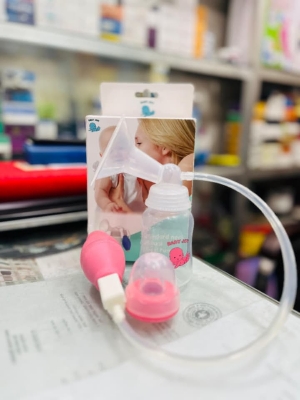 BABY JOY Standard neck Manual Breast Pump 150ml bpa free