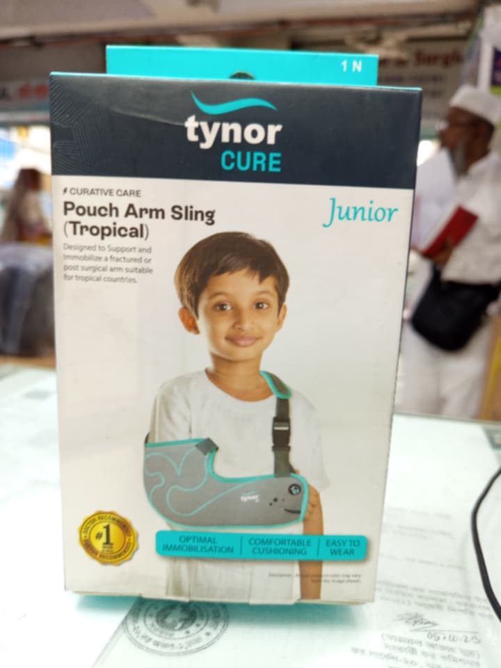 Picture of Tynor Pouch Arm Sling Tropical,Grey,Child, 1 Unit