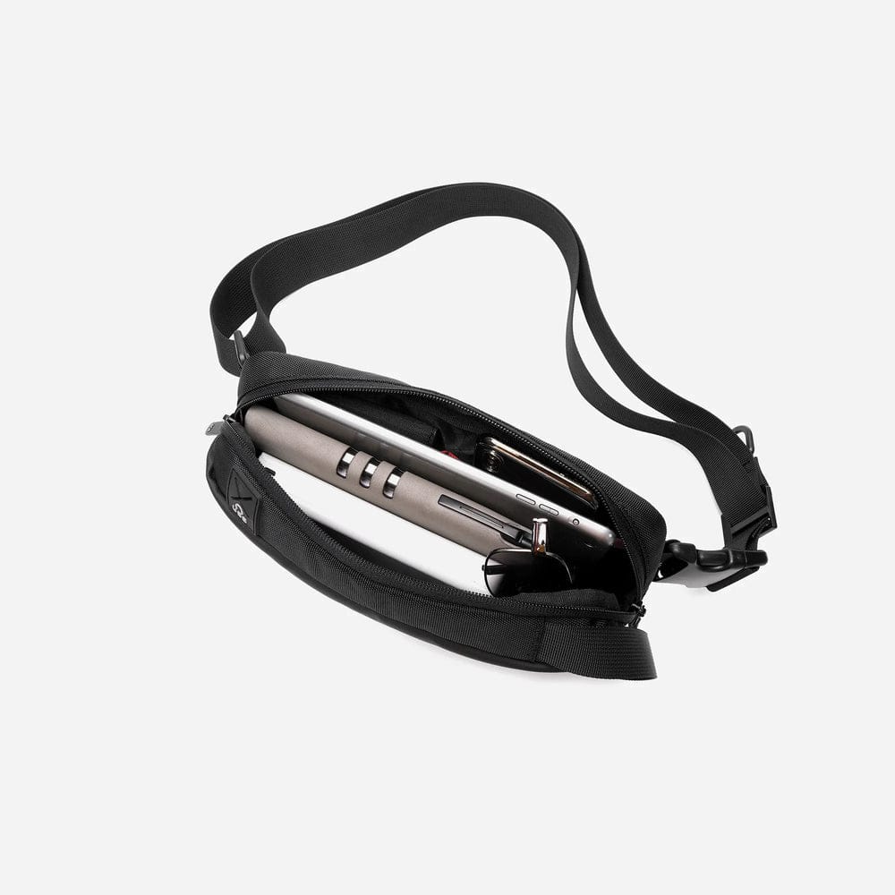 Picture of Golden Wolf GXB00131 Crossbody Shoulder Backpack Picture of Golden Wolf GXB00131 Crossbody Shoulder Backpack