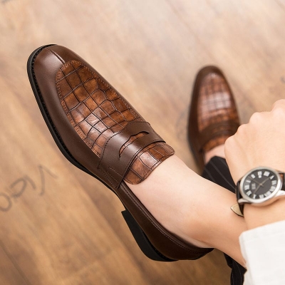 Picture of Leather-Crocodile-Pattern-Formal-Shoes
