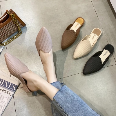 Picture of Pointed close Toe